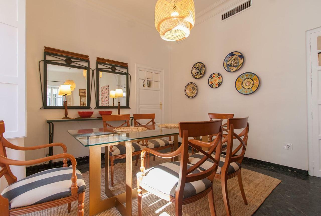 דירות סביליה Casa De Tintes מראה חיצוני תמונה